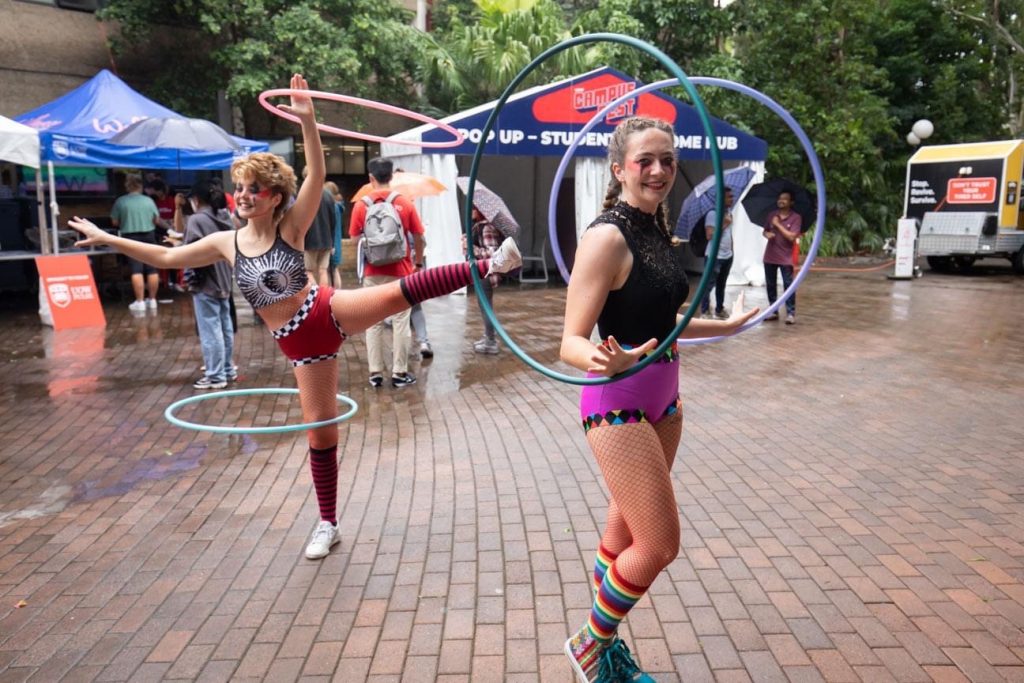 hula hoop roving